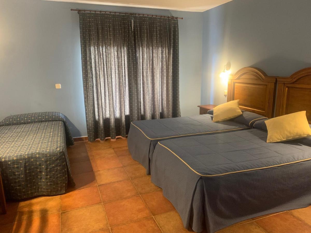 Hotel Langa Cerezo de Abajo Εξωτερικό φωτογραφία